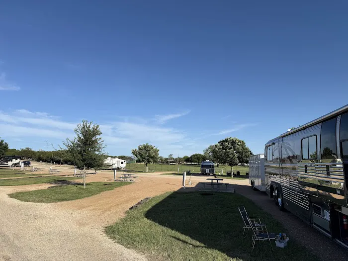 The Vineyards of Fredericksburg RV Park Picture 3