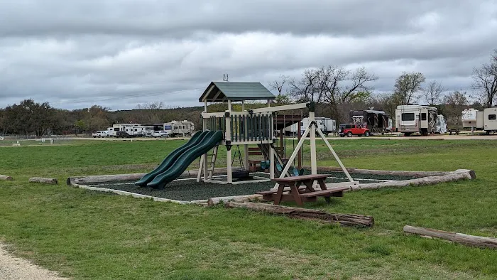 The Vineyards of Fredericksburg RV Park Picture 2