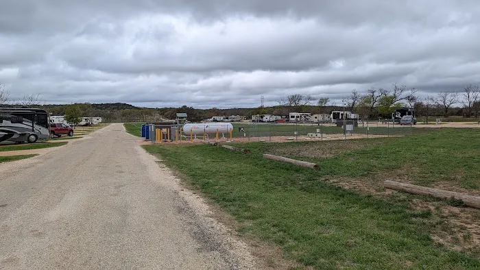 The Vineyards of Fredericksburg RV Park Picture 5