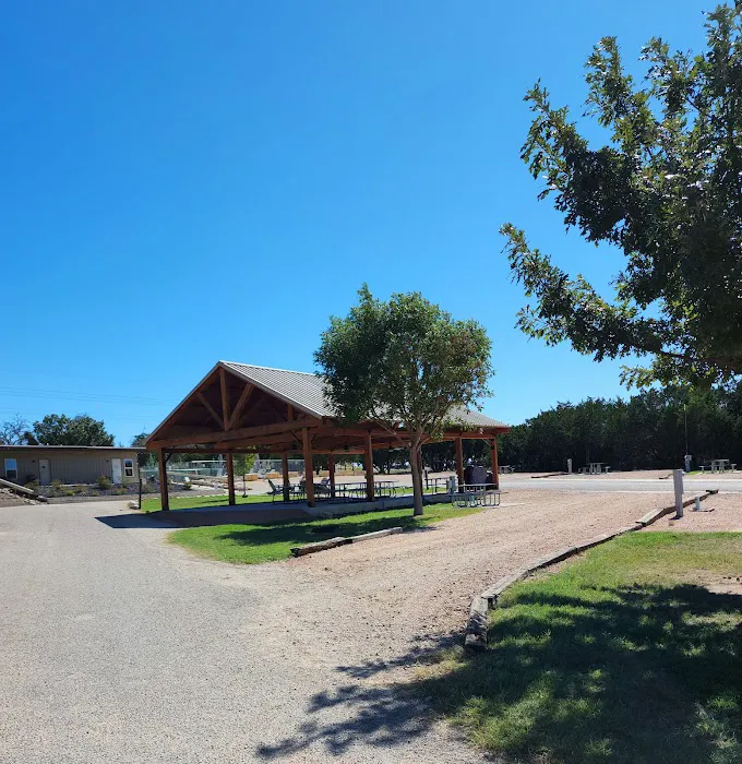 The Vineyards of Fredericksburg RV Park Picture 7