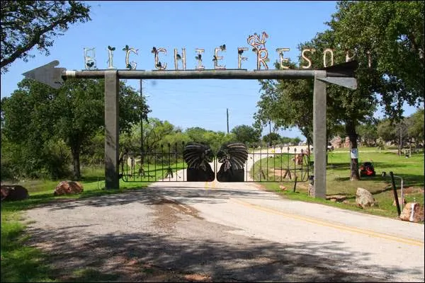Lake Buchanan RV & Cabin Resort Picture 2