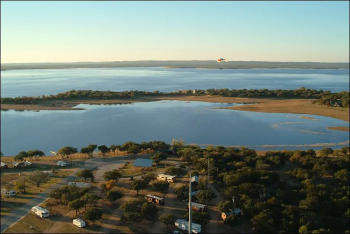Lake Buchanan RV & Cabin Resort Picture 4