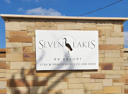 Seven Lakes RV Resort
