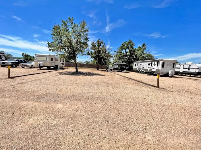 Seven Lakes RV Resort Picture 9