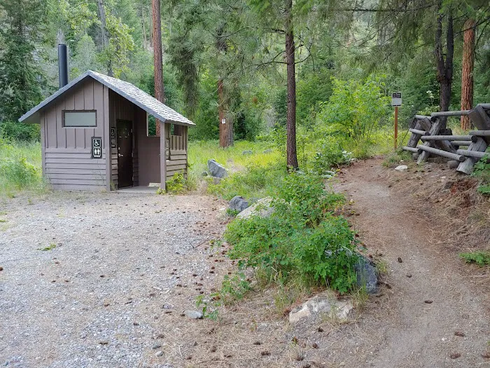 Pine Flats Campground Picture 1
