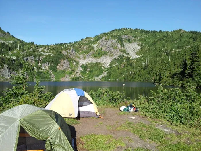 Monogram Lake Campground Picture 8