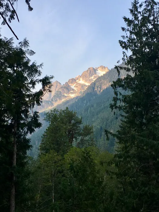 Tricouni Campground Picture 5