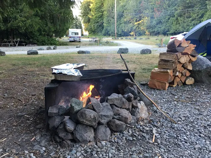 Kulshan Campground Picture 5