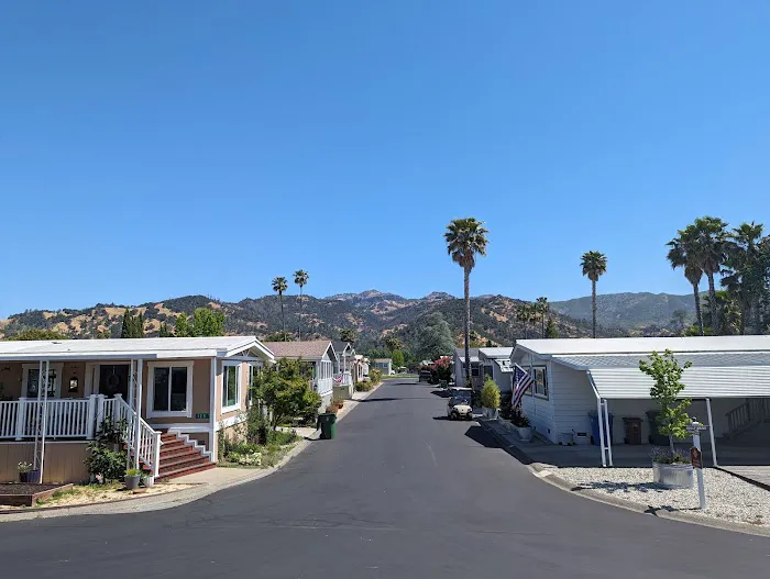 Chateau Calistoga Mobile Home Picture 2