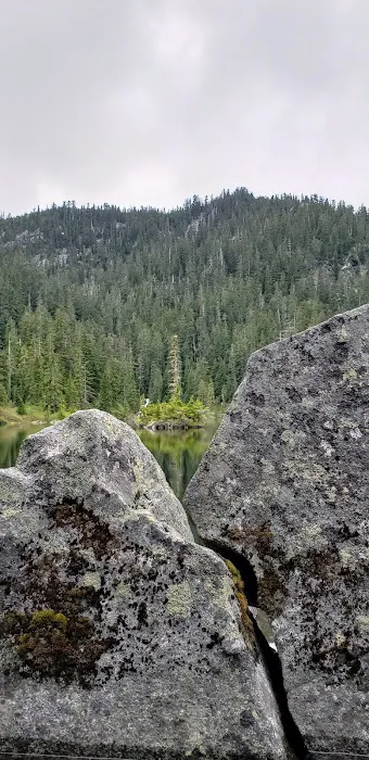 Rainbow Lake Campground Picture 8