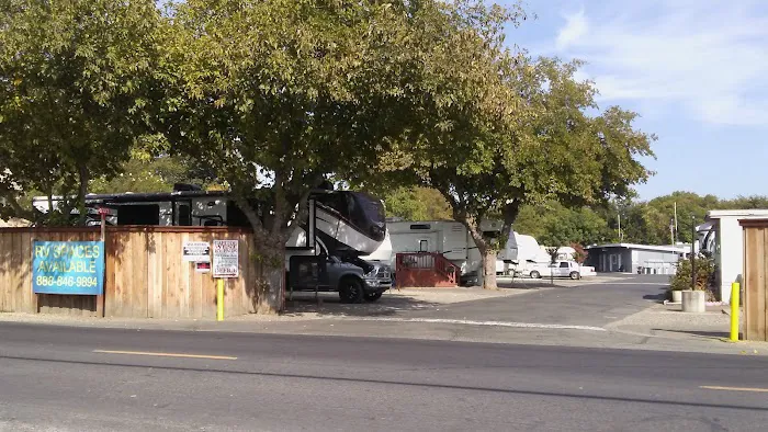 Capitol West RV Park Picture 5