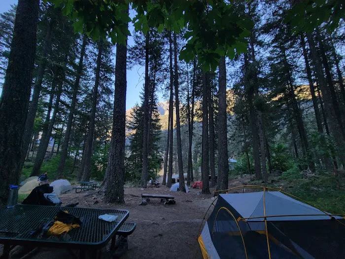 Lakeview Campground Picture 1
