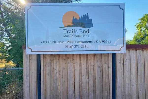 Trails End Mobile Home Park Picture 1