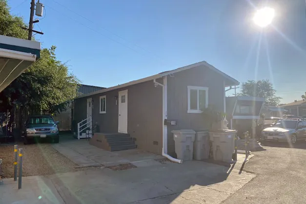 Trails End Mobile Home Park Picture 6