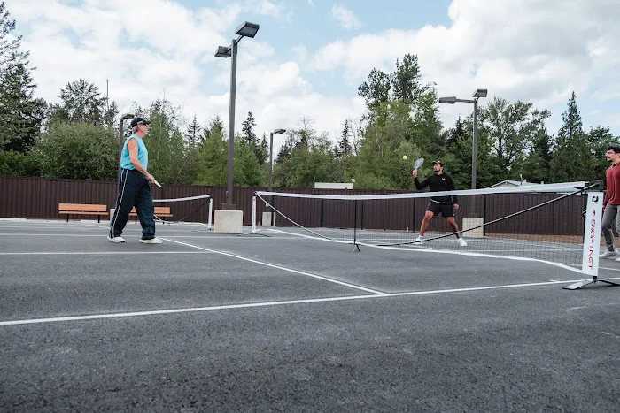 Angel of the Winds RV Resort Picture 9