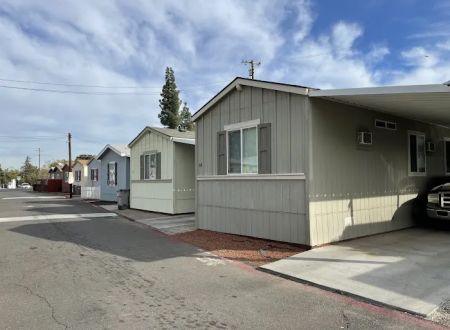West Sacramento MH & RV Park