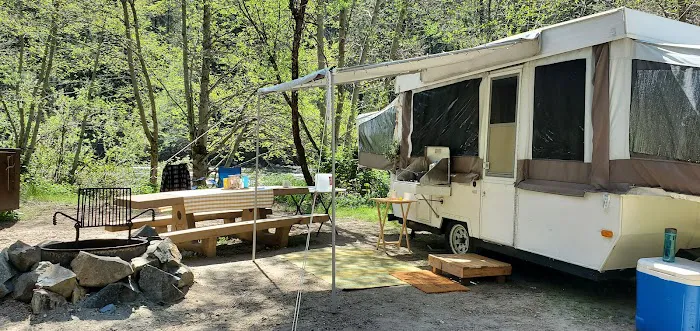 Carlton Campground Picture 2