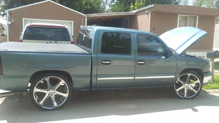 Shady Elm Trailer Court Picture 2