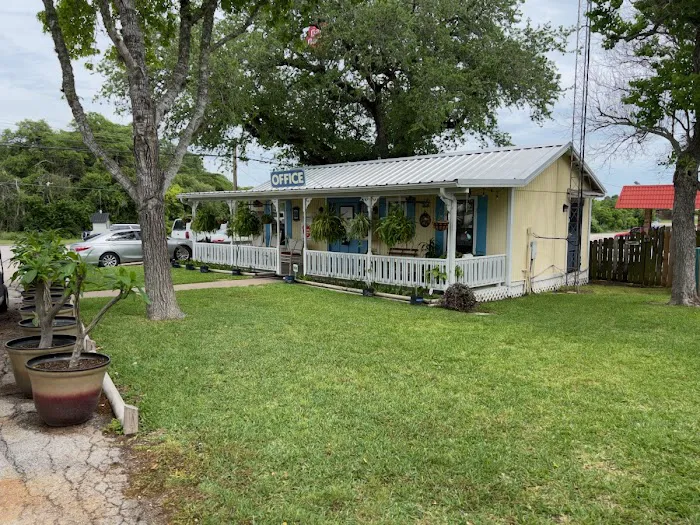 Schulenburg RV Campground Picture 3