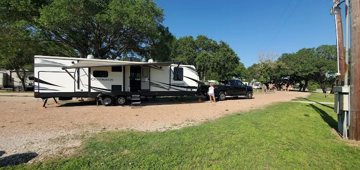 Schulenburg RV Campground Picture 2