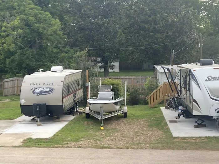 Richmond Trailer Village Picture 2