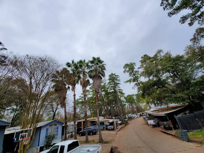 Royal Coach Mobile Home Village Picture 6