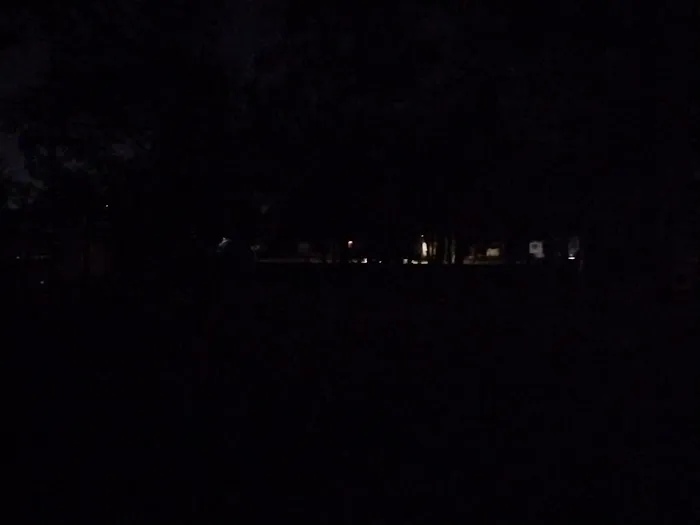 Alley Trailer Park Picture 10