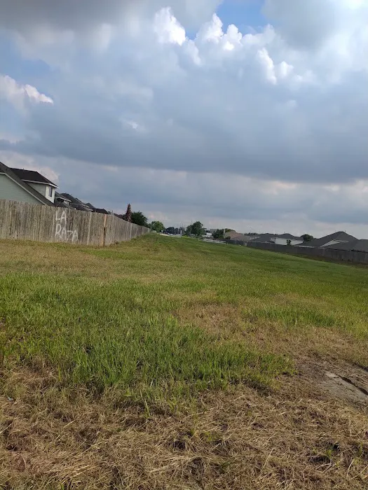 Windfern Oaks Picture 6