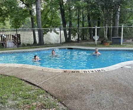 Lone Star Lakes RV Park