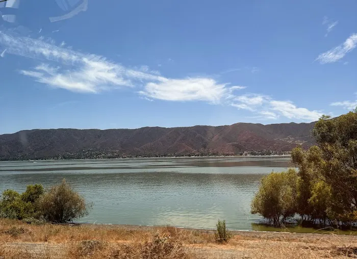 Emerald Bay RV Park Picture 10