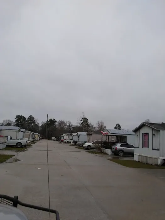 Mobile Home Man/ Caney Park Picture 3