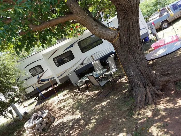 Big Tree Mobile Home Park Picture 3