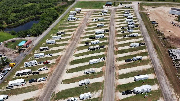 Windmill RV Park Picture 2