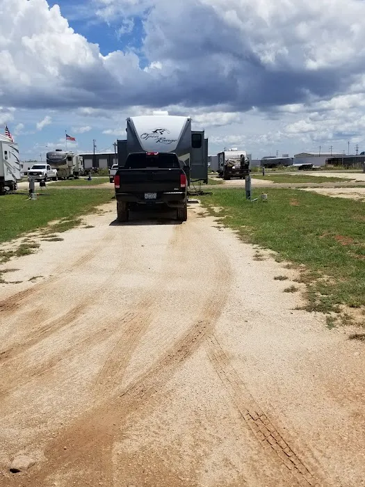 Windmill RV Park Picture 4