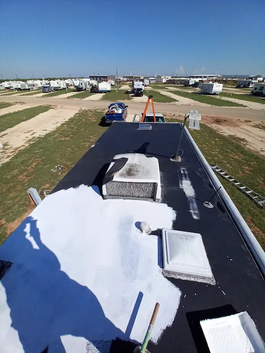 Windmill RV Park Picture 7
