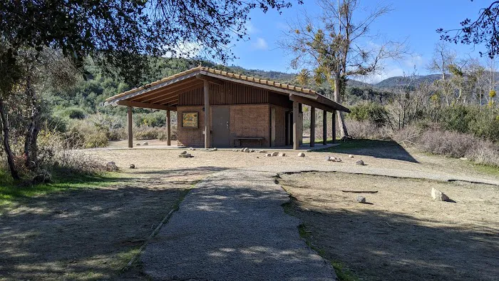 Rio Baranca Valle Group Campground Picture 2