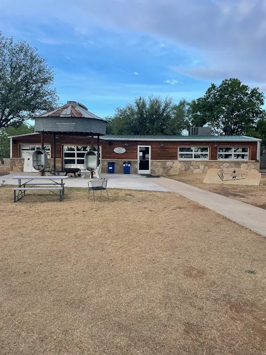 Tin Cup RV Park Picture 4
