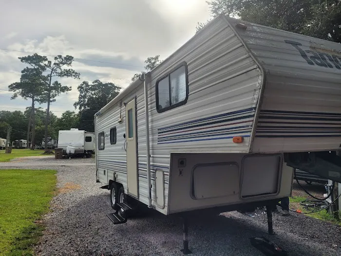 Shady Acres Campground Picture 4