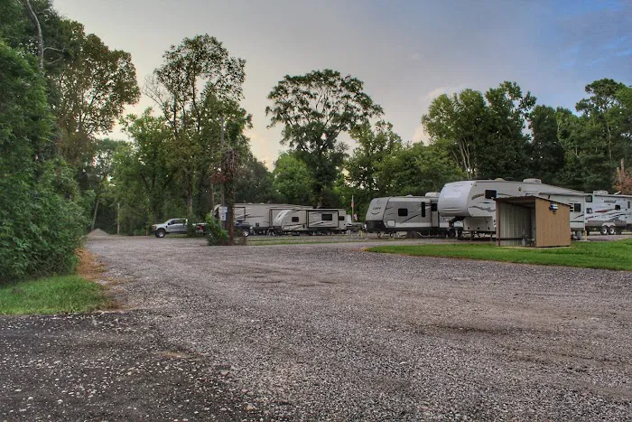 Magnolia Tree RV Park Picture 2