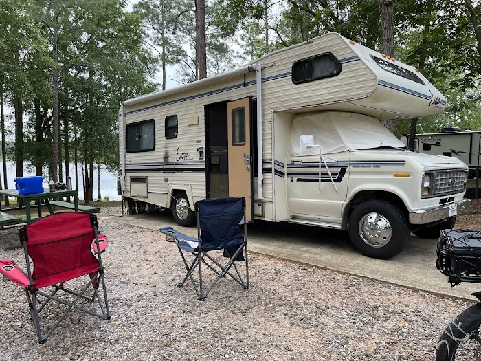 Citronelle Lakeview RV Park Picture 6