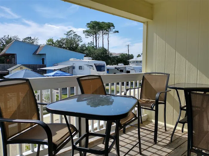 Pelican Nest RV Resort & Campground Picture 1