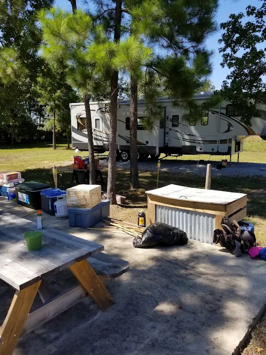 Planted Pines RV Park Picture 1