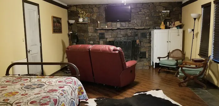 Heaven's Gate RV and Retreat Picture 2