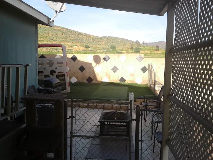 Bravo Mobile Home Park Picture 7