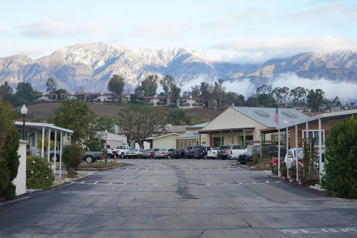 Sycamore Villa Mobile Home Park Picture 1