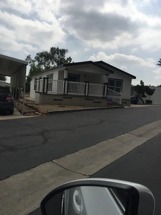 Casa Volante Mobile Home Park Picture 4