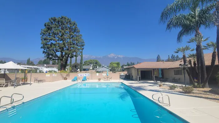 Chaparral Heights Mobile Home Park Picture 2