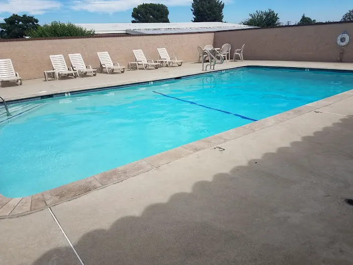 Ramona Villa Estates Mobile Home Park Picture 3