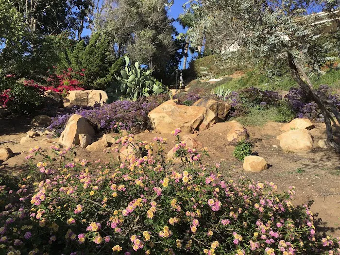 Valley View Mobilehome Park Picture 3