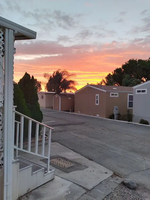 Saddleback Mobile Home Estates Picture 3